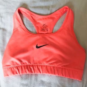 🌿$5 SALE🌿 SMALL Nike Dri-fit Sports Bra